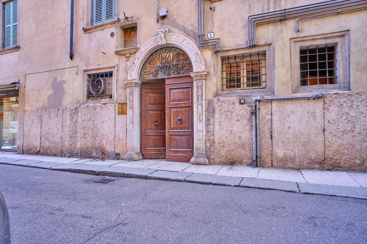 La Zulina Apartment Verona Luaran gambar